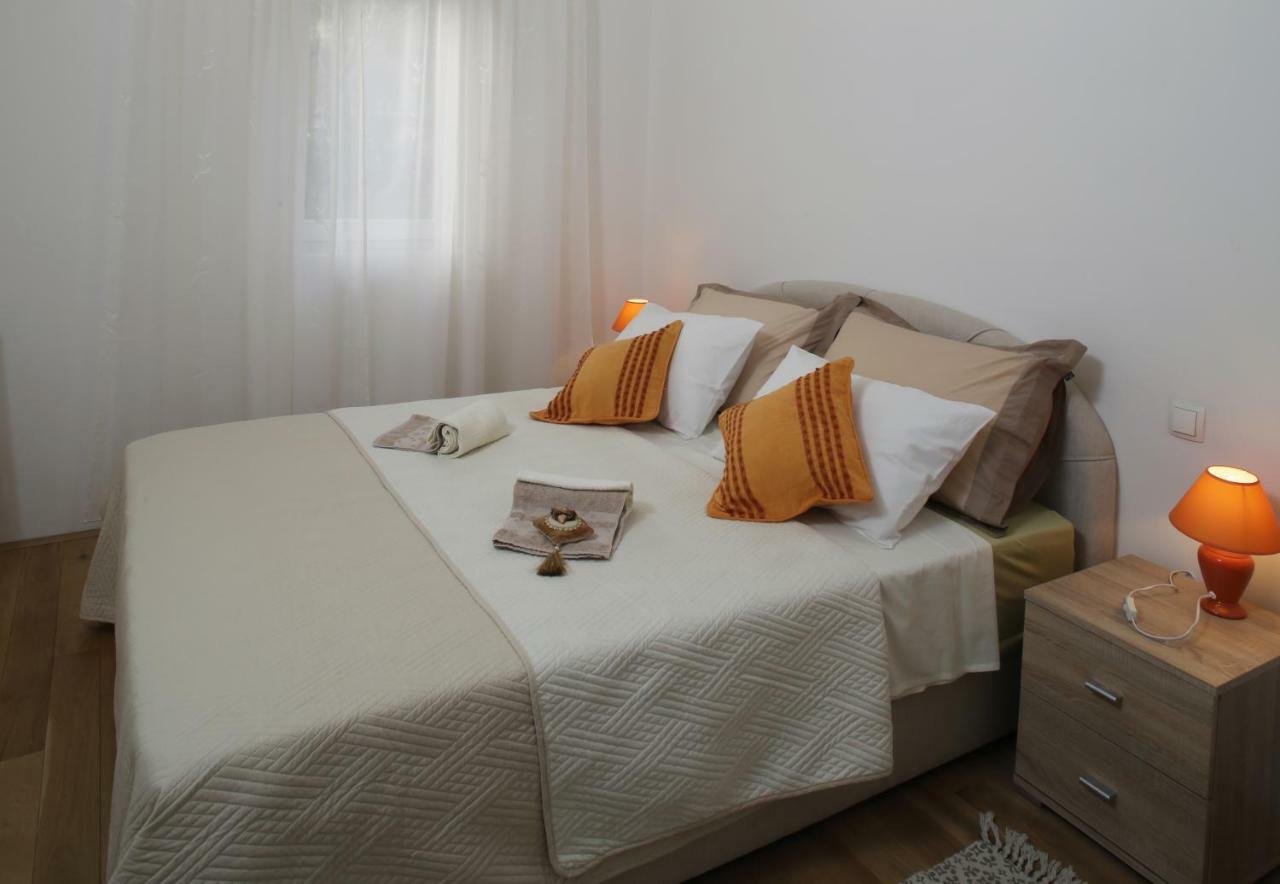 Apartman Zara Ražanj Exterior foto