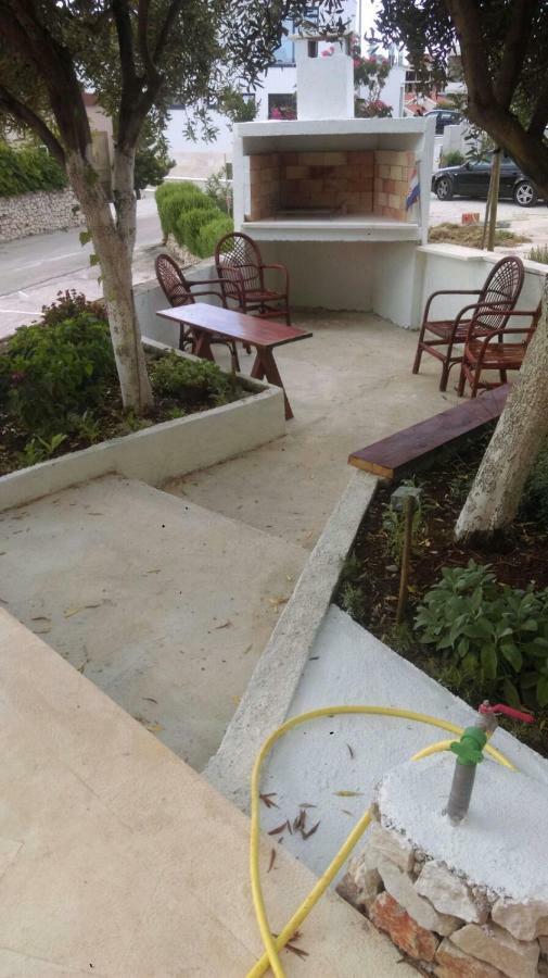 Apartman Zara Ražanj Exterior foto